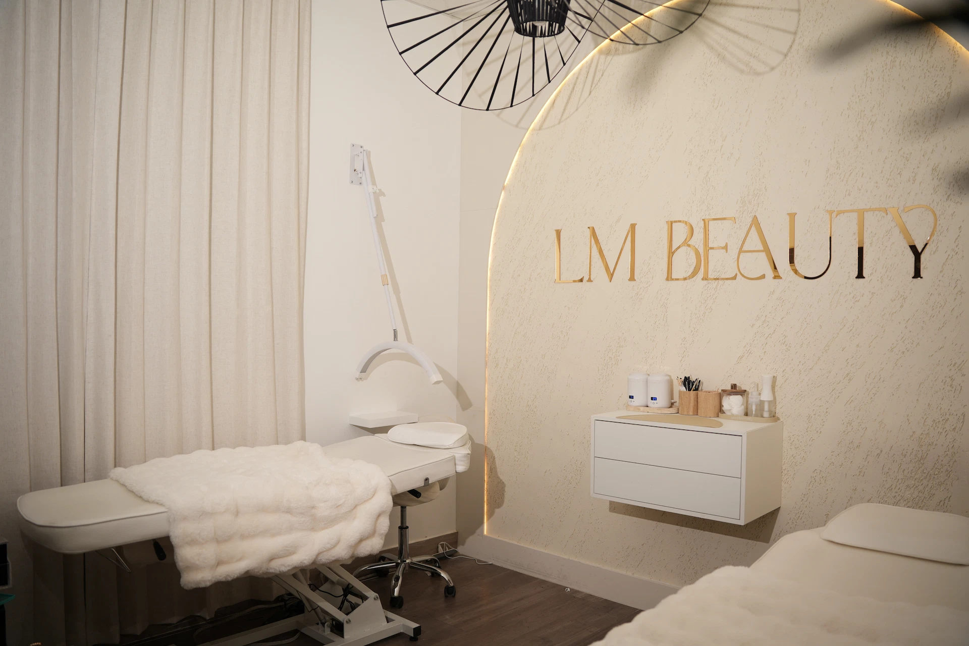 LM Beauty Studio Salon